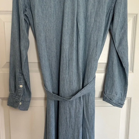 Faherty The Tried and True MIDI Shirt Dress. Blue Tide Wash. XXS - Picture 6 of 7